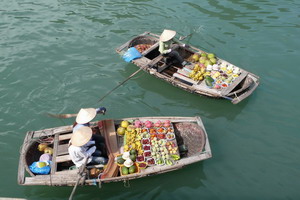 Croisières - Vietnam - Une jonque dans la baie
